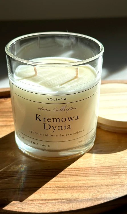 Ręcznie wykonana świeca sojowa Kremowa Dynia w szkle 200 g