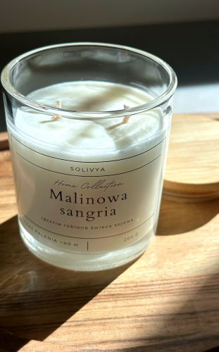 Świeca sojowa Malinowa Sangria 200 g w eleganckim szkle – Solivya