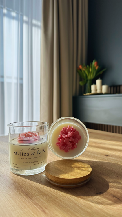 owocowo kwiatowa świeca zapachowa malina róża ręcznie robiona Solivya