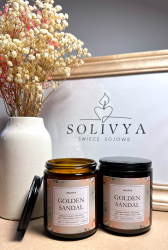 Świeca sojowa Golden Sandal Solivya – ciepły zapach drzewa sandałowego i cytrusów