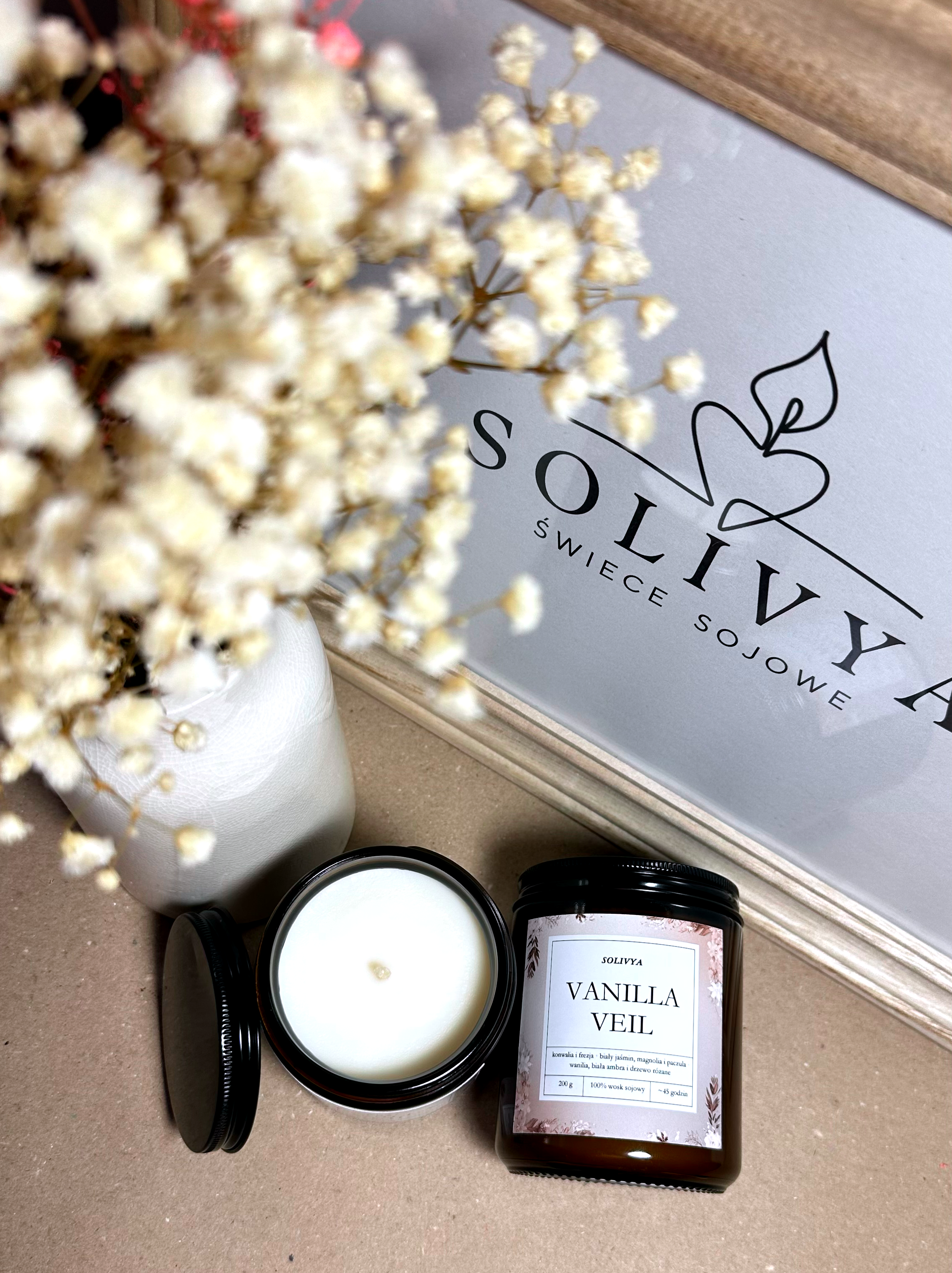 Świeca sojowa zapachowa w szkle 200 g – Vanilla Veil – Solivya